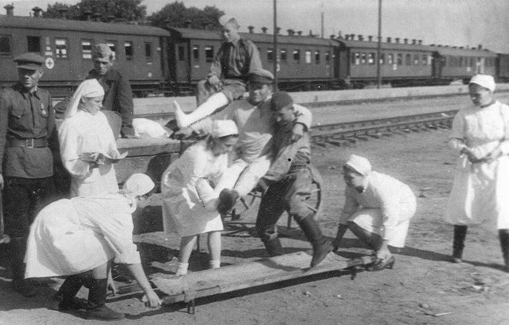 Зоя Всеволодовна Валюсинская: примирить боль с надеждой, а утрату — с дружбой